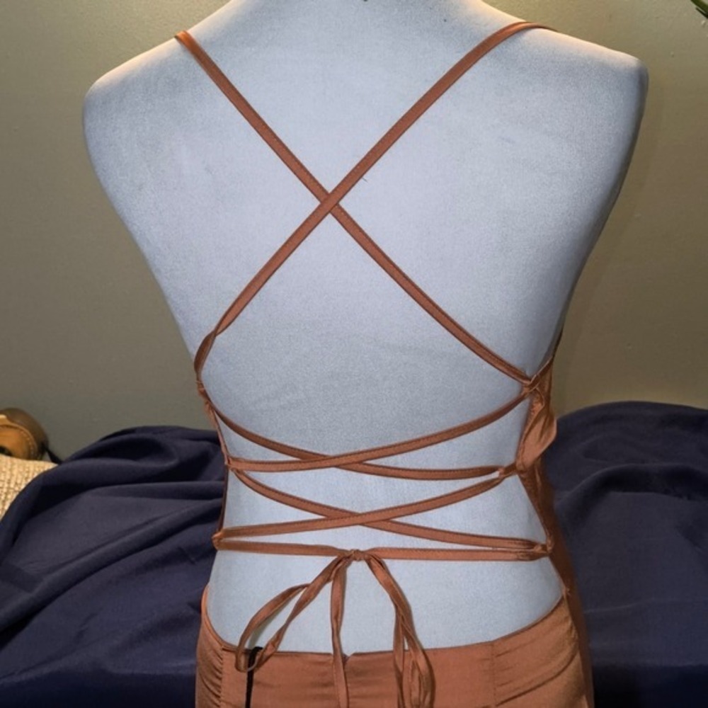 PrettyLittleThing Rust Satin Cowl Neck Lace Up Back Midi Dress US 6 NEW - Picture 3 of 16